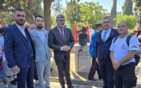 Свечано откривање спомен бисте деда Ђорђа на Зејтинлику: Очување сећања и јединства генерација