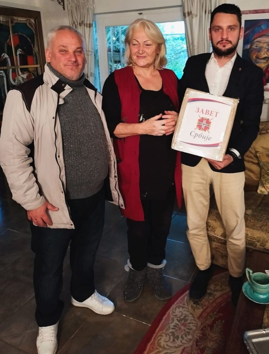 Породици палог хероја Александра Дражевића уручен знак захвалности од Заједнице ветерана Србије